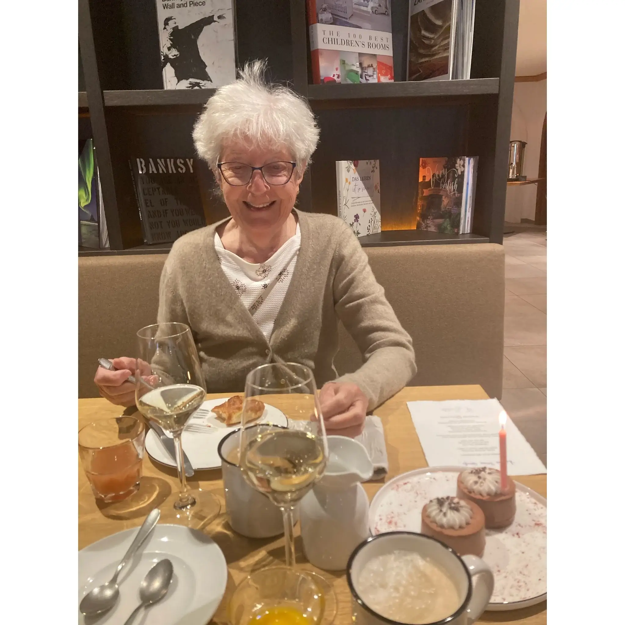 Gesundheitsbetreuung und medizinische Unterstützung